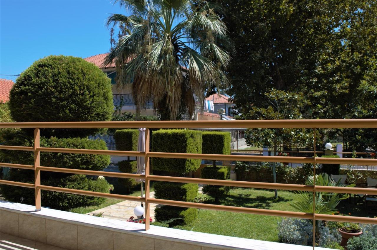 Family Resort In Nea Vrasna Luaran gambar