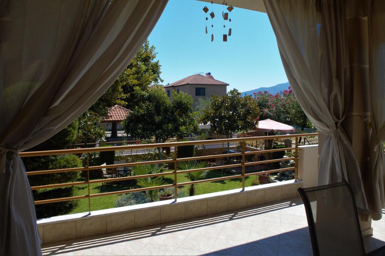 Family Resort In Nea Vrasna Luaran gambar
