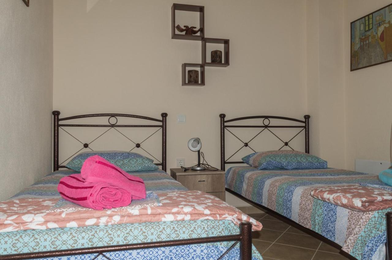 Family Resort In Nea Vrasna Luaran gambar